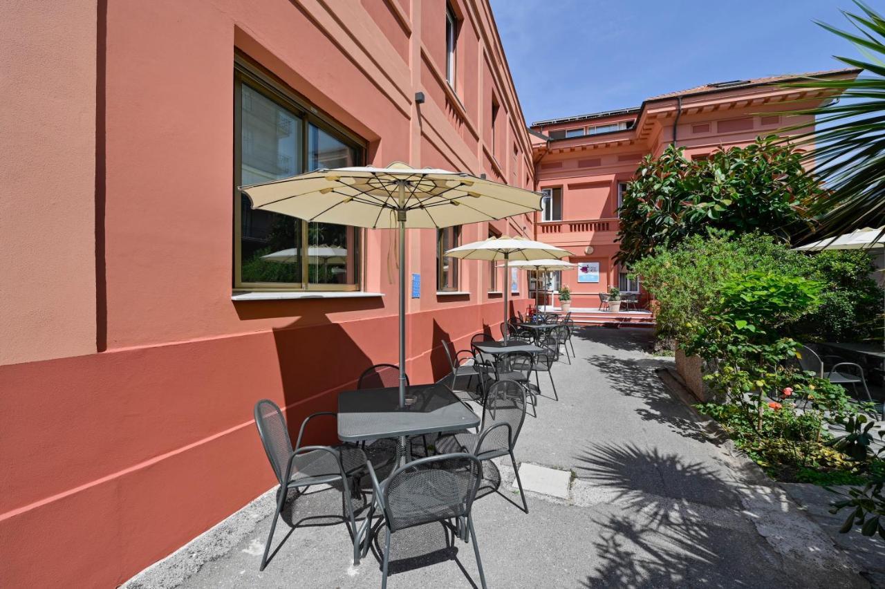 Hotel Delle Rose San Bartolomeo Al Mare Exterior photo